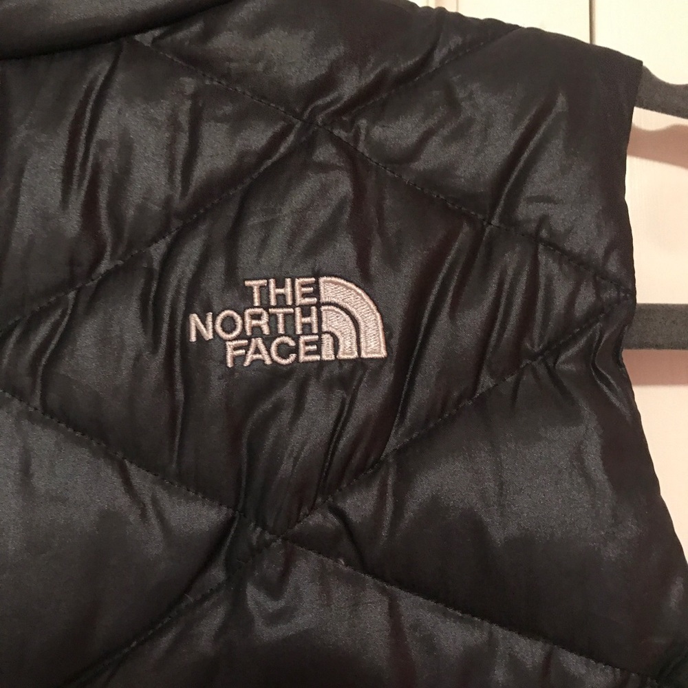 Women's Northface vest